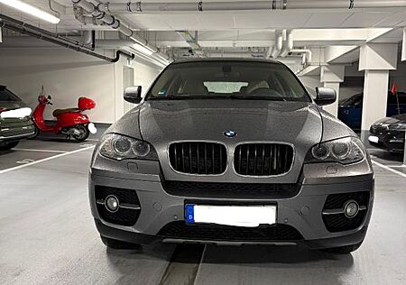 BMW X6 xDrive35i -