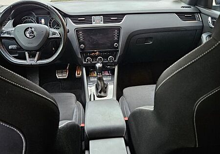 Skoda Octavia 2.0 TDI DSG RS Combi RS