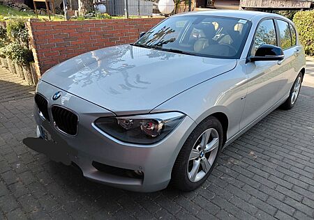 BMW 116d Sport Line Sport Line