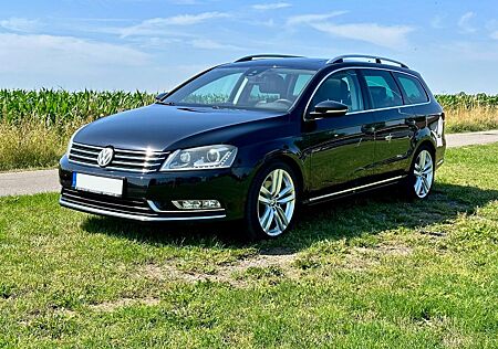 VW Passat Variant Volkswagen 2.0 TDI DSG Highline