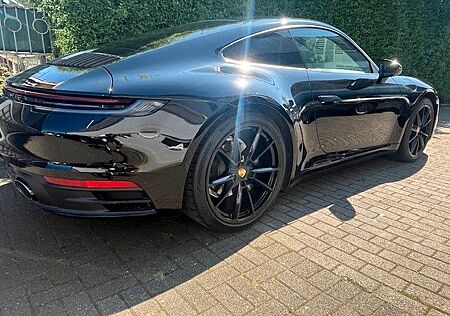 Porsche 992 Carrera Coupé