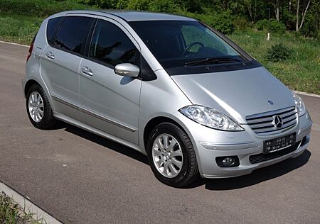 Mercedes-Benz A 180 CDI ELEGANCE Automatik Xenon Navi