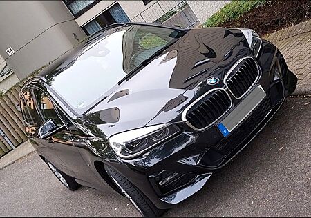 BMW 2er 218i Gran Tourer M Sportpaket Rfcam."Navi"HIFI