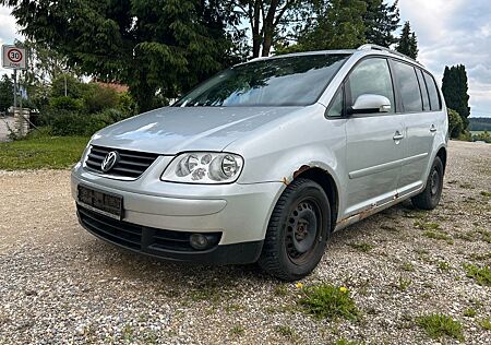 VW Touran Volkswagen 2.0 TDI Trendline Klimaautomatik AHK