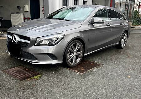 Mercedes-Benz CLA 200 Shooting Brake - TÜV Dez. 2026