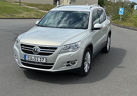 VW Tiguan Volkswagen 2.0 TDI Service Neu Klimaaut. LMF