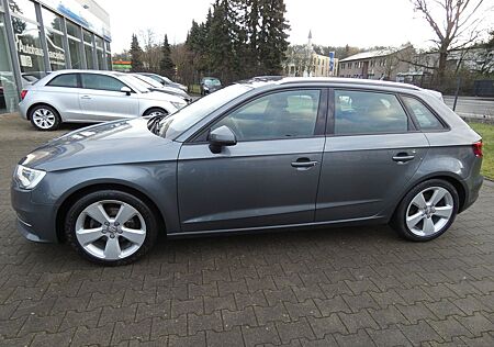 Audi A3 Sportback*2 HAND*AUTOMATIK*NAVI*XENON*PDC*SHZ