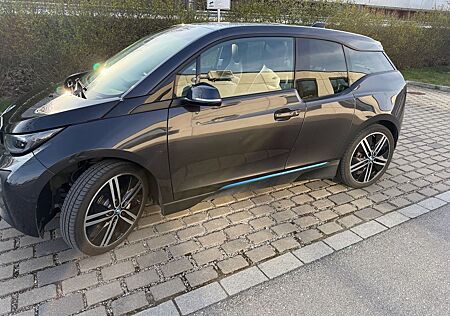 BMW i3 (60 Ah) mit Range Extender -