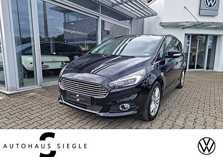 Ford S-Max 2.0 TDCi Titanium AWD 7-Site Navi Pano ACC