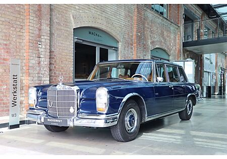 Mercedes-Benz 600 W100