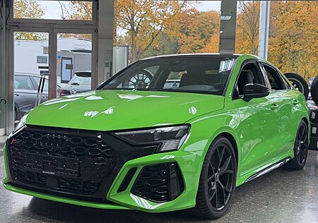 Audi RS3 Lim.| Alcantara | Head-Up | Kamera | B&O