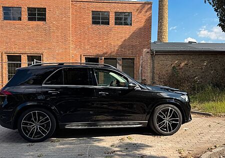 Mercedes-Benz GLE 400 GLE 400d AMG Line -22 Zoll-Airmatic-Burmester