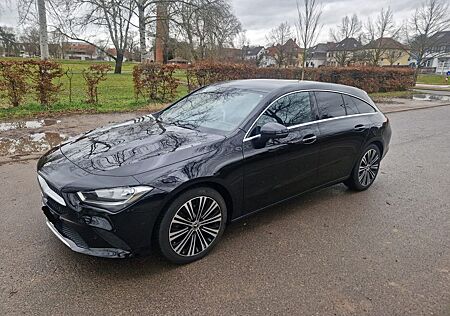 Mercedes-Benz CLA 180 Shooting Brake - Nichtraucher von Privat