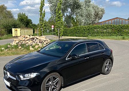 Mercedes-Benz A 220 DCT -