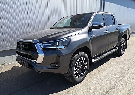 Toyota Hilux Double Cab 2,8D 4WD A/T 150 kW (204 PS)...