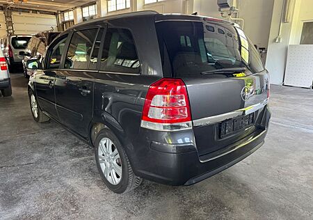 Opel Zafira B Family Plus 7 SITZE BI-XENON 6 GANG