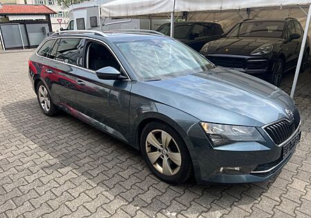 Skoda Superb Combi Ambition 2,0 TDI DSG