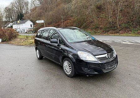 Opel Zafira B Family Plus