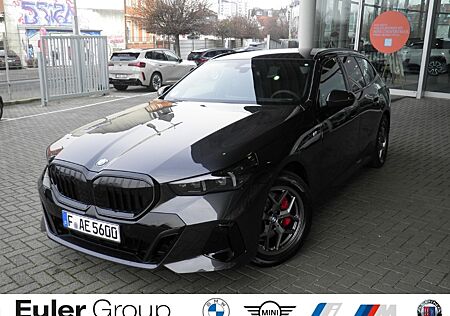 BMW 520 d xDrive Touring Sportpaket HUD AHK-klappbar