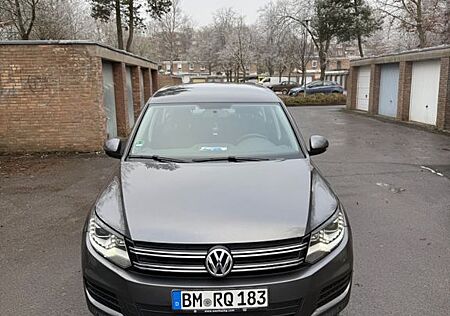 VW Tiguan Volkswagen 1.4 TSI BlueMotion Tech Trend & Fun T...