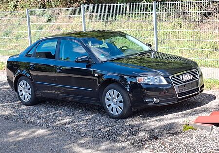 Audi A4 Lim. 2.0 TDI 2 Hand Unfallfrei!! AHK!!