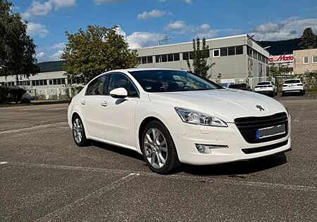 Peugeot 508 Allure 155 THP Allure