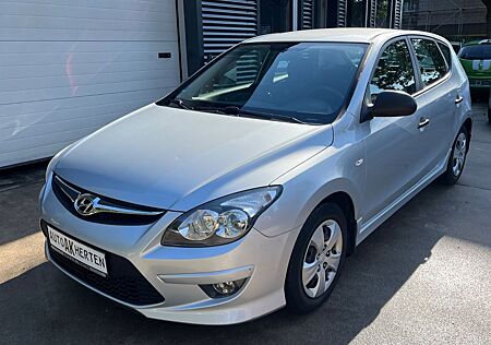 Hyundai i30 1.4 1 Hand * Guter Zustand *