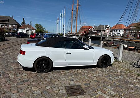 Audi A5 2.0 TFSI S tronic quattro Cabriolet -
