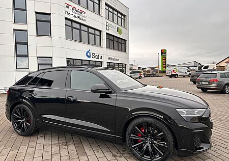 Audi Q8 55 TFSI e + AHK+PANO+B&O+ALLRADLENKUNG