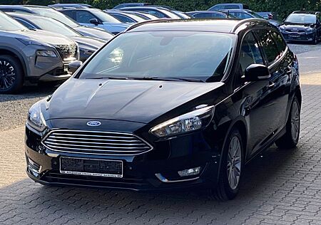 Ford Focus Turnier Black Titanium 1Hand.-Scheckh.