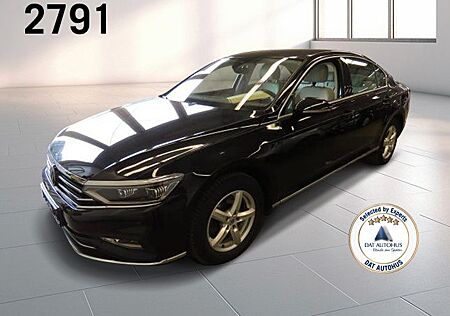 VW Passat Volkswagen Var. 2.0 TSI Elegance Navi Matrix RFK ACC