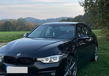 BMW 330e F30 | Harman Kardon | 20Zoll Felge