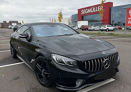 Mercedes-Benz S 500 4MATIC AMG Line Coupé AMG Line