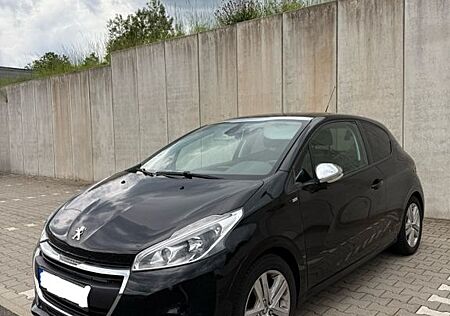 Peugeot 208 1.2 Active PureTech 82 Active