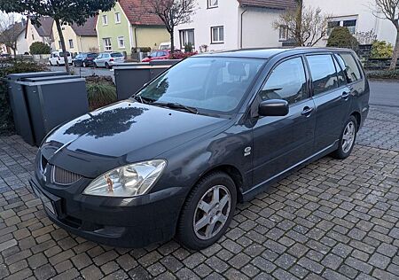 Mitsubishi Lancer 1,6 Comfort - sehr zuverlässiges Auto