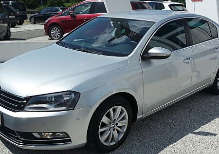 VW Passat Volkswagen Lim. Comfortline Service Neu Garantie