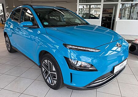 Hyundai Kona Select 3Phasen Lenk+SHZ ACC Keyless Kamera