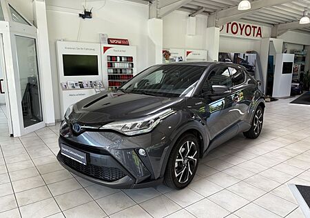 Toyota C-HR 2.0 Hybrid Team Deutschland