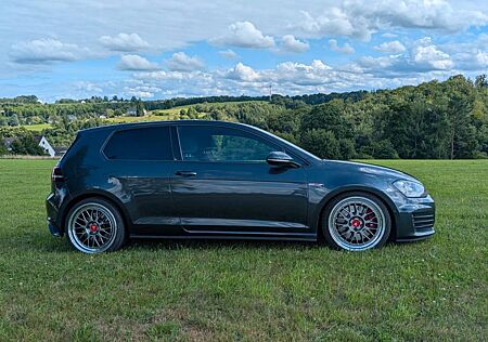 VW Golf Volkswagen 2.0 TSI DSG BMT GTI Performance GTI Per...