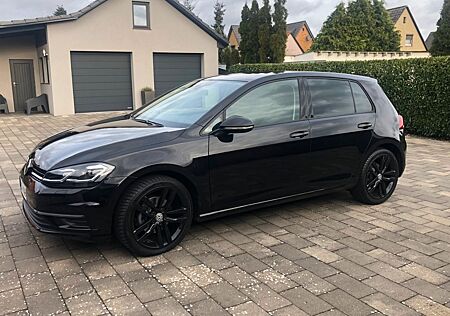 VW Golf Volkswagen 2.0 TDI SCR DSG Comfortline Navi, Alcantara
