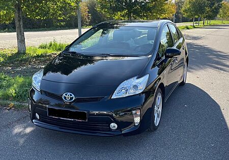 Toyota Prius 1.8-l-VVT-i Life