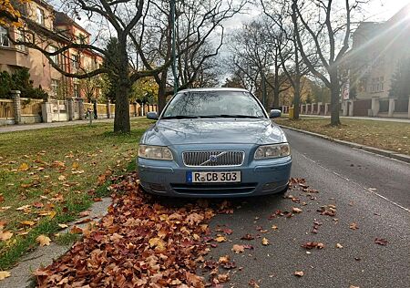 Volvo V70 2.5T