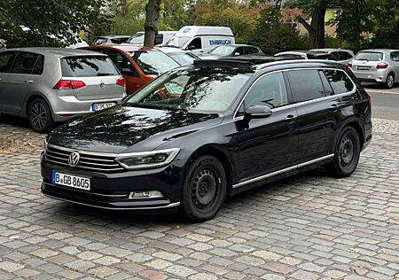 VW Passat Variant Volkswagen 2.0 TDI DSG Pano AHK Leder VOLL