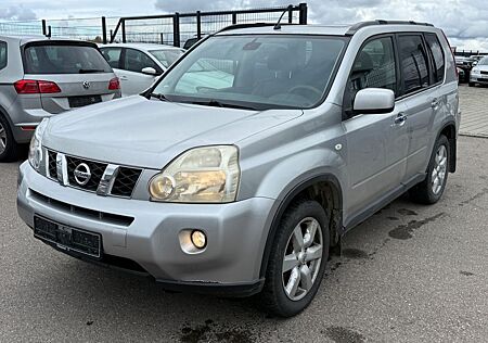 Nissan X-Trail LE 4X4/PANORAMA/LEDER/ELEKTR-SITZE/KLIMA