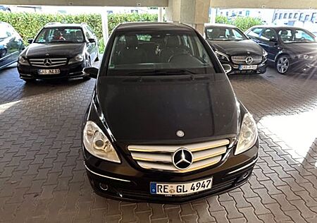 Mercedes-Benz B 170 -