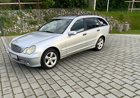 Mercedes-Benz C 220 CDI T Kombi Automatik
