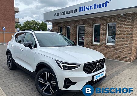Volvo XC 40 XC40 B4 Ultra Dark 2WD AHK 360 View Memory Sitze