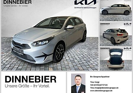 Kia Cee'd 1.5T Spirit Glasdach+LED+Navi+Kamera