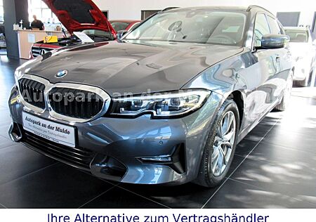 BMW 318 dA Tour. Sport Line*HUD*Kamera*Navi*LED*Pano