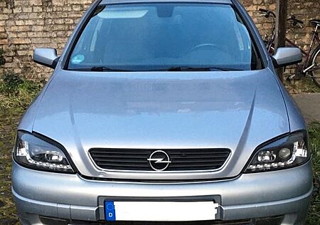 Opel Astra G Caravan 2,2DTI neue Motor u Teile